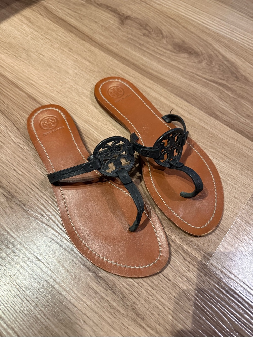 Tory Burch Black Leather Thong Flats , Size 9